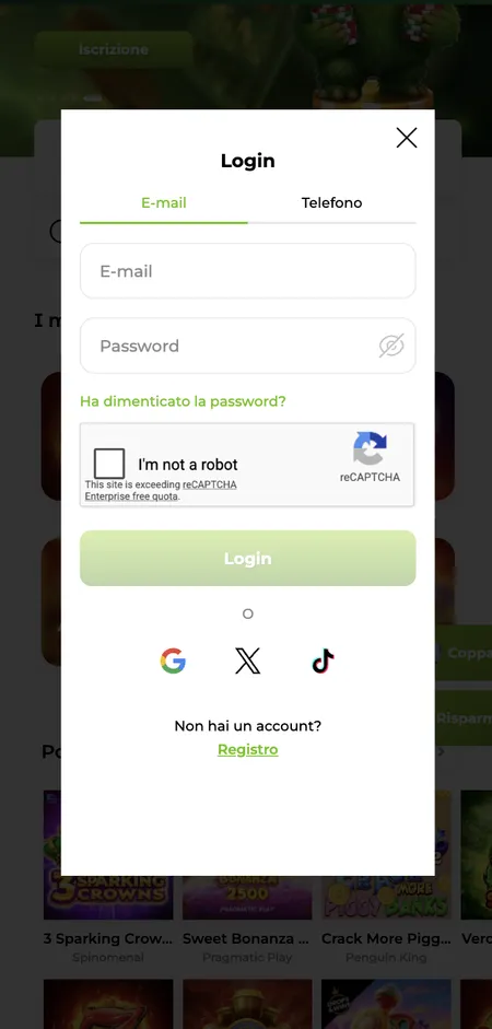 Form di login Verde Casino con vkладки email e telefono